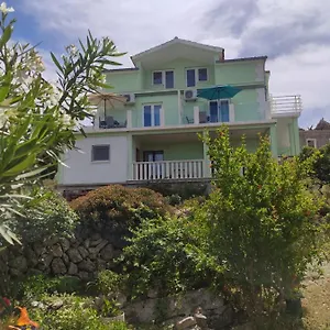 Apartment Lapis, Savar