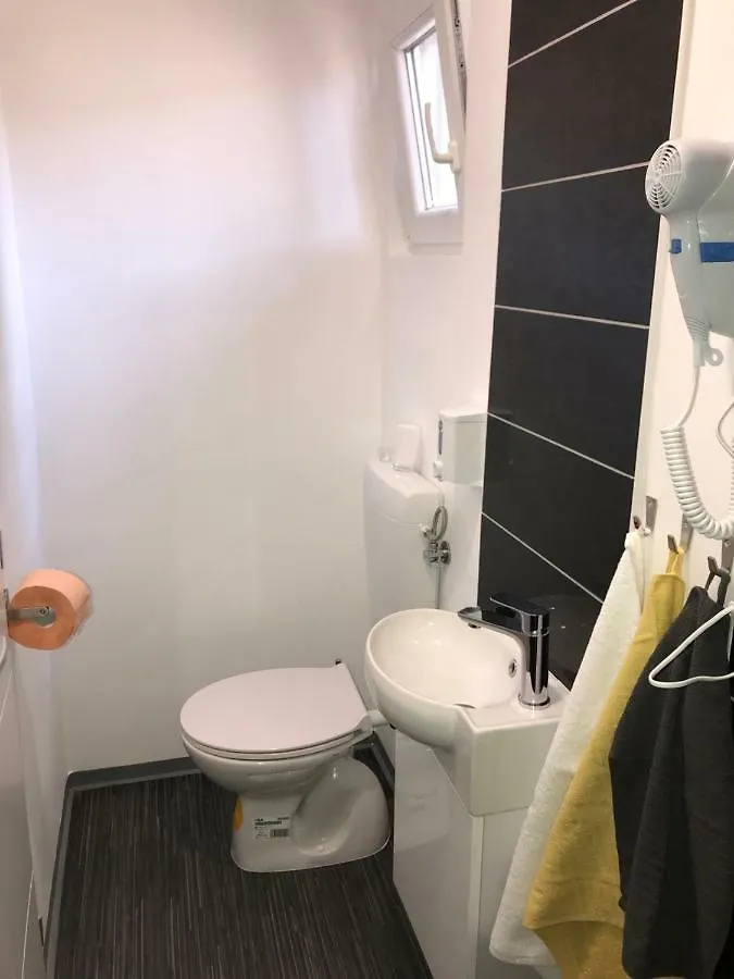 Holiday Home Orsag Drage Apartment